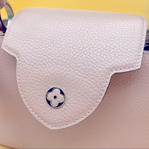 ✈️sold✈️Louis Vuitton CAPUCINES PM,leather bag - Picture 12 of 16